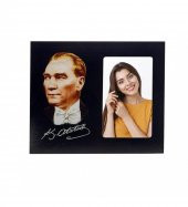 Kişiye Özel Fotoğraf Baskılı Atatürk Tasarım Ahşap Çerçeve Arkadaşa Hediye - 2