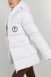 Trapstar Sırt ve Ön Nakış İşlemeli Paraşüt Polyester İç Elyaf Oversize Mont - 4