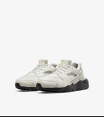Nike Air Huarache DQ1103-001 Kadın Spor Ayakkabısı - 3