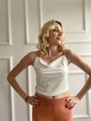 Kadın Ekru Degaje Yaka Crop thumbnail 1