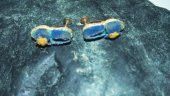Sanat Taciri - Antika Sandalet Temalı Vidalı Küpe , Bez Küpe - 1