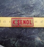 VİNTAGE METAL K.ŞENOL YAZILI ETİKET - 1