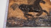 Sanat Taciri - El Yapımı Koşan At Biblo - Duvar Süsü  Seramik- Kabartmalı - 3