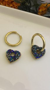 Aksesuar Çarşısı Renkli Taşlı Kalp Küpe thumbnail 1