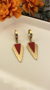 Aksesuar Çarşısı Üçgen Figurlu Kırmızı Mineli Küpe thumbnail 1