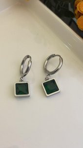 Aksesuar Çarşısı Yeşil Kare Zirkon Taşlı  Küpe Silver Renk thumbnail 3