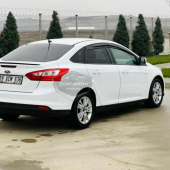 Ford Focus 3 - 3.5 Sedan 2011-2017 Uyumlu Mugen Cam Rüzgarlığı Seti Piano Black 4lü İthal - 3
