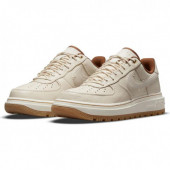 Nike Air Force 1 LUXE Erkek Spor Ayakkabı - 2