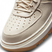 Nike Air Force 1 LUXE Erkek Spor Ayakkabı - 5