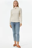 Damla Yaka İnci Detaylı Triko Kazak - Kemik thumbnail 2