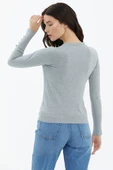 Sıfır Yaka Kolu Düğmeli Triko Kazak - Gri thumbnail 4