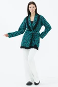 Şal Yaka Püsküllü Kemerli  Leopar Desenli Triko Hırka - Yeşil thumbnail 3