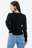 V Yaka Düğmeli Saç Örgülü Triko Hırka - Siyah thumbnail 4