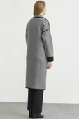 Şal Yaka Çıtçıtlı Uzun Triko Hırka - Koyu Gri - Siyah thumbnail 7