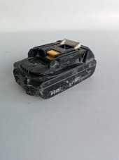 Makita 18.0V 1.3Ah Li-ion Akü BL1815 2.El - 2