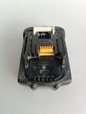 Makita 18.0V 1.3Ah Li-ion Akü BL1815 2.El - 4