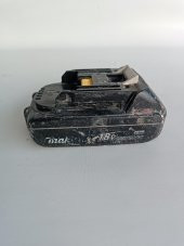 Makita 18.0V 1.3Ah Li-ion Akü BL1815 2.El - 5