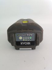 Ryobi 40V 93.6Wh Li-ion Akü OP4026 2.El - 3