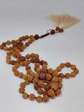 Rudraksha Tohumlu Krem Püsküllü 108lik Ara Düğümlü El Yapımı Mala Kolye thumbnail 3