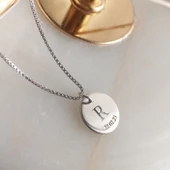 Vaoov 925 Ayar Gümüş Harfli Plaka Küp Zincir Kolye thumbnail 3