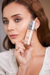 L’Oréal Paris True Match Bakım Yapan Fondöten - 1R Rose Ivory - 4