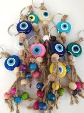 Nazar Boncuk Anahtarlık 10 Adet Karışık Renkli Kötü Göz Kovucu Nazar Hand Made Hasır Renkli Ahşap Boncuklu Nazarlı Anahtarlık thumbnail 5