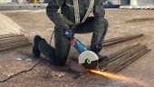Bosch Professional GWS 24-230 P Büyük Taşlama Makinesi - 1