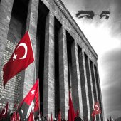 Baskılı Fon Perde Anıtkabir Kırmızı Bayraklı Atatürk Desenli - 6