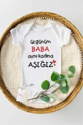Üzgünüm Baba Aynı Kadına Aşığız Hediyenza Özel Tasarım Bebek Zıbın Pamuklu Çıtçıtlı Body Bebek Hediye - 1