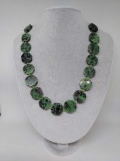 Anyolit (Rubizoit – Rubyzoisit) Taşı Sekizgen Şekilli Kolye (Klipsli) (35700) thumbnail 1