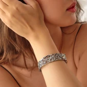 925 Ayar Gümüş Oval Ajurlu Süzme Zirkon Taşlı Bilezik thumbnail 1