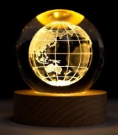 Dekoratif Dünya Tasarımlı Ahşap altlıklı Işıklı Cam Küre Büyük Boy Cam:8cm Ahşap:2cm - 2
