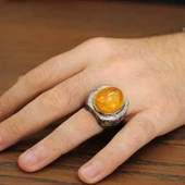 Kalem İşleme Gerçek Kehribar Taşlı Gümüş Erkek Yüzük thumbnail 7
