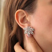 925 Ayar Gümüş Mekik ve Damla Taşlı Küpe thumbnail 1