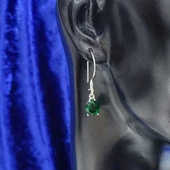 925 Ayar Gümüş Damla Sentetik Zümrüt Taşlı Büyük Boy Küpe thumbnail 6