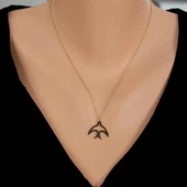 925 Ayar Gümüş Siyah Taşlı Kırlangıç Model Kolye thumbnail 1