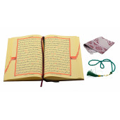 Beyaz Ahşap Kapaklı Orta Boy Kuranı Kerim (24.5 cmx17cm) Seccade (67cmx122cm) Tesbih Set - 1