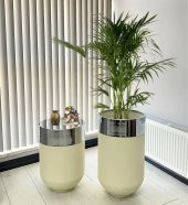 Dekoratif Krom Darbuka Beyaz Saksı 70cm + Sehpa 60cm İkili Set thumbnail 1