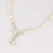 925 Ayar Gümüş İnci Ve Zirkon Taşlı Çiçekli Kolye thumbnail 3