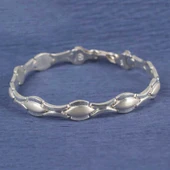 925 Ayar Gümüş Badem Model Pres Bileklik thumbnail 1