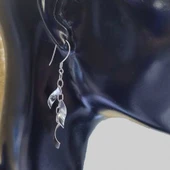 925 Ayar Gümüş Dalgalı Model Sallantılı Küpe thumbnail 2