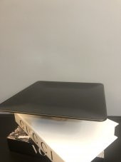 Kare Kısa Ahşap Ayaklı Seramik Sunumluk Siyah Renk 25cm - 1