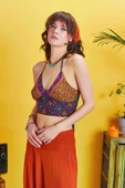 Sırtı Açık Boyundan Bağlamalı Etnik Desenli Crop Bluz - 1