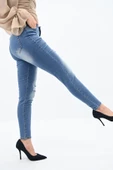 Kadın Yüksek Bel Yırtık Detaylı Mavi Jean Pantolon 6180-23 - 4