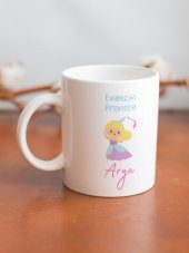 Evimizin Prensesi Kişiye Özel İsim Yazılı Yazılı Özel Tasarım Baskılı Kupa Bardak Kız Çocuğu Kupa thumbnail 2