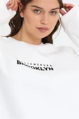 Süperlife Kadın Bisiklet Yaka Oversize Fit Brooklyn Baskılı İnce Sweatshirt SPR23SWK330 thumbnail 9