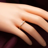 Modern Baget Tasarımlı Altın 14 Ayar Yüzük thumbnail 2