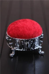 Kırmızı Eşarp Şal İğnedanlık Kadife Gümüş Ayaklı 5004_31 - 1