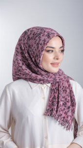Gül Kurusu Pratik Hazır Geçmeli Tesettür Eşarp Kesik Elyaf Piliseli Çiçek Desenli 1818D7_18 - 2