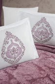 The Home Collection Larissa Fransız Güpürlü Battaniye Yatak Ört Seti-Mürdüm - 2